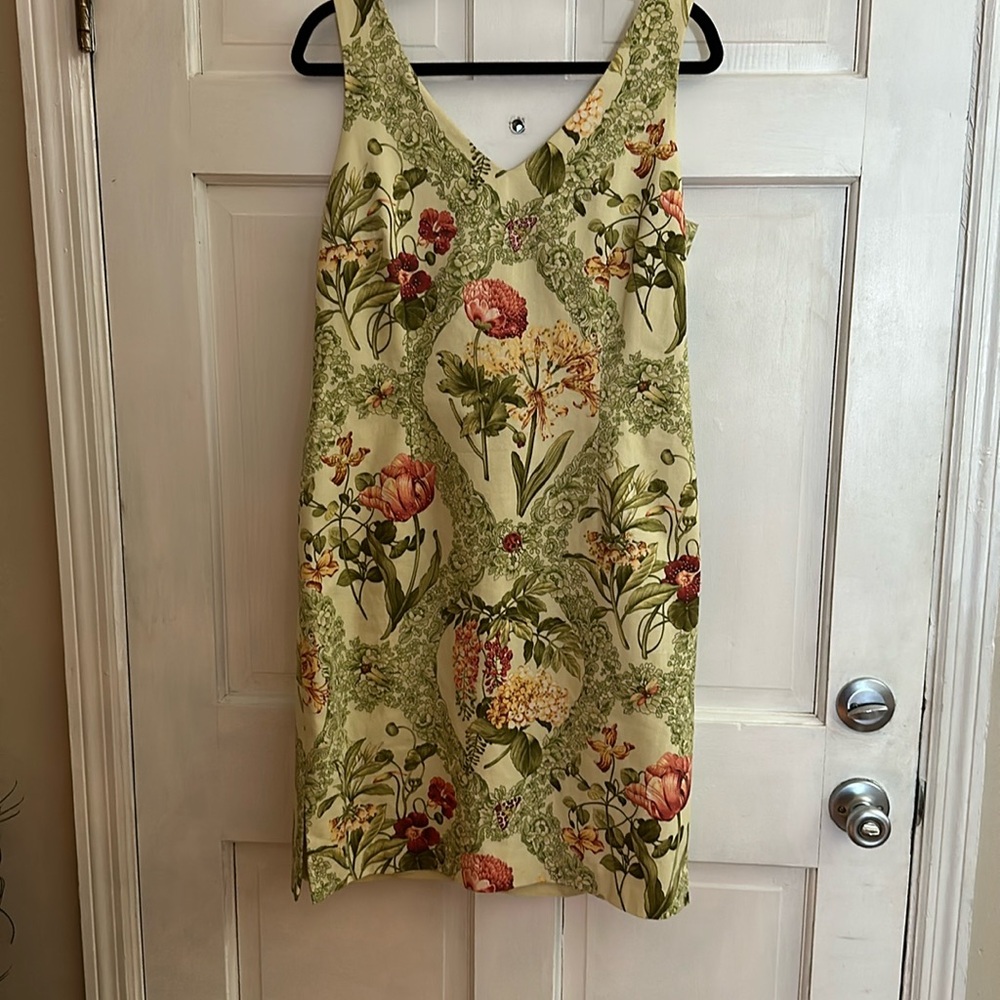 Talbots Light Green Floral V-Neck Sleeveless Mini Dress